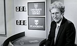 Bamber Gascoigne - University Challenge